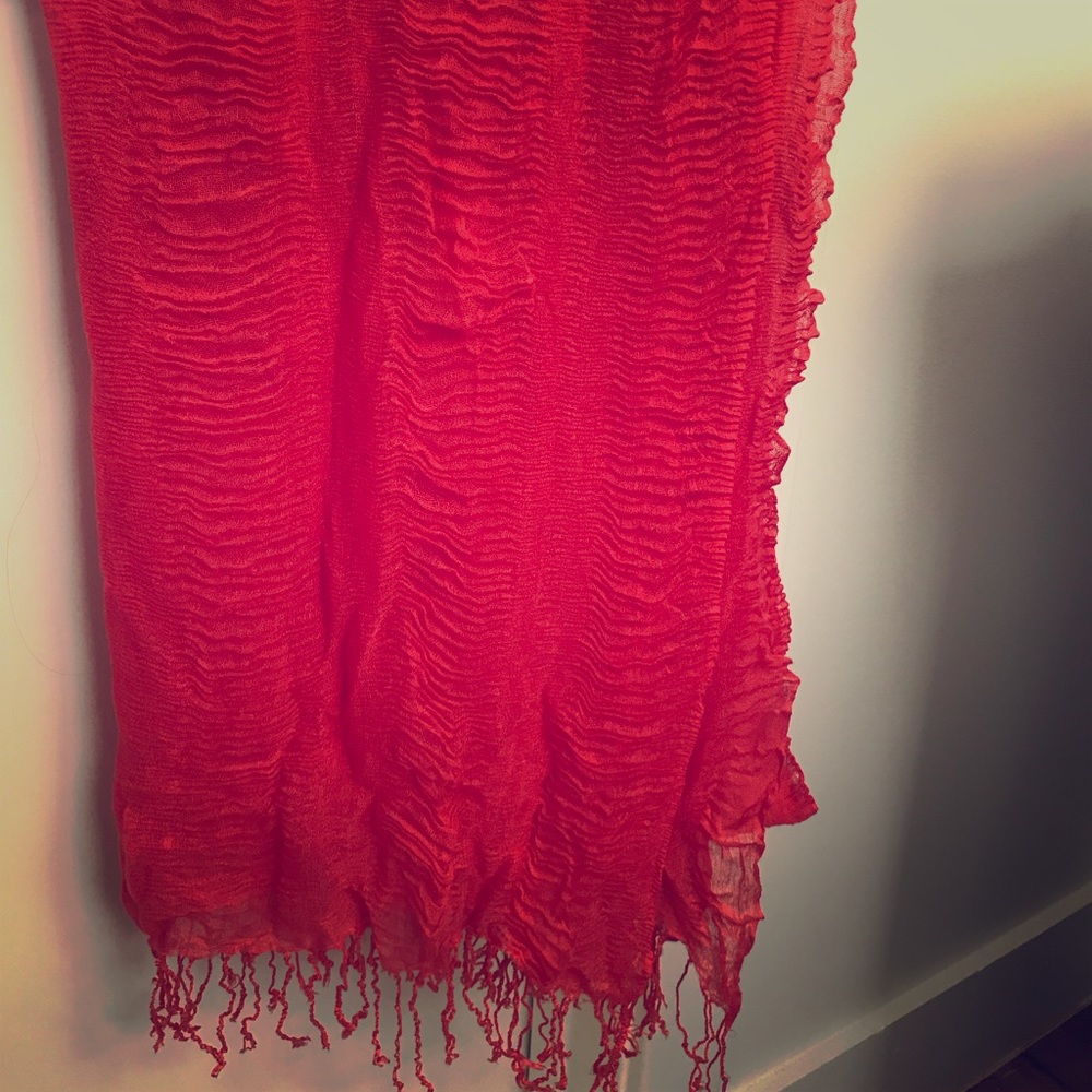 Scarf - Picture 1 of 2